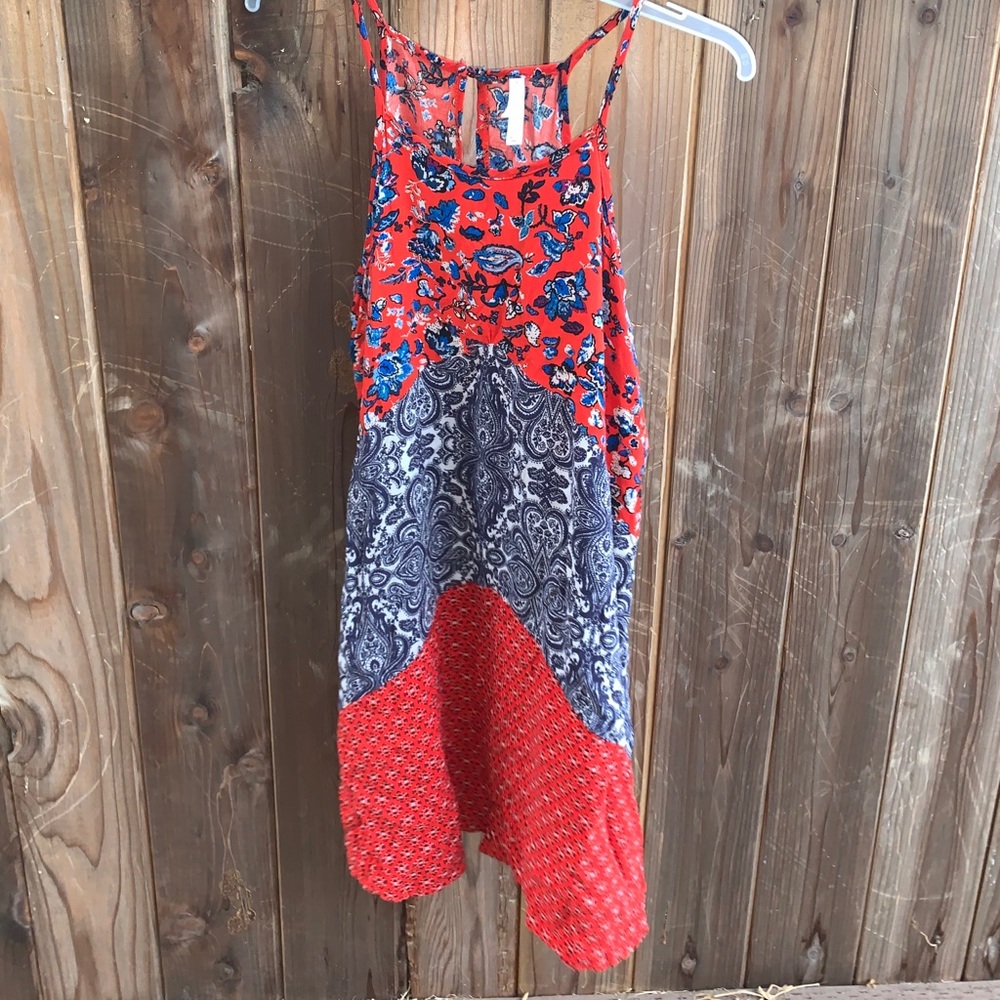 Women’s dress